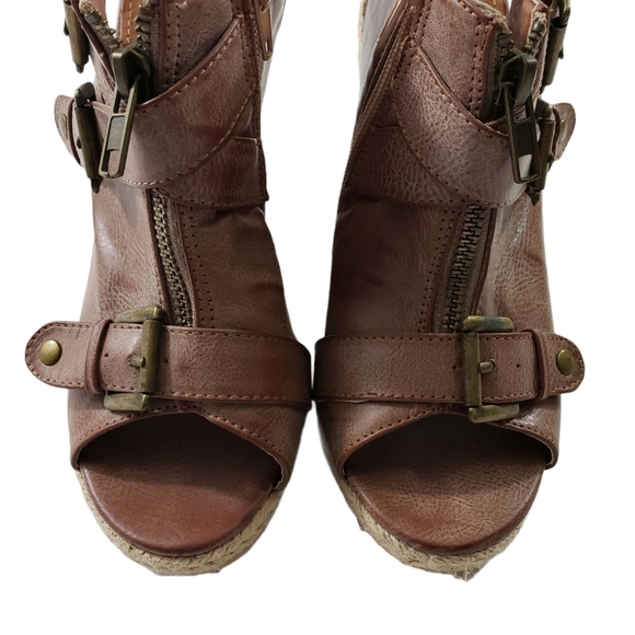 Miss Me Suki Buckle Zip Open Toe Espadrille Wedges - Picture 7 of 14